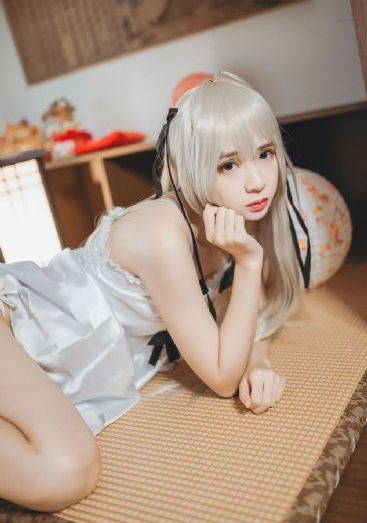伊人无码视频_720完整视频观看