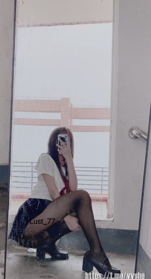 国产精品久久久久精品久久久电影_高清直播在线观看