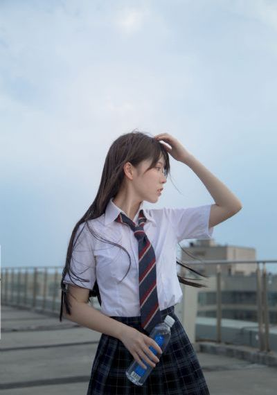 亚洲综合成人天堂_BD英语完整视频观看