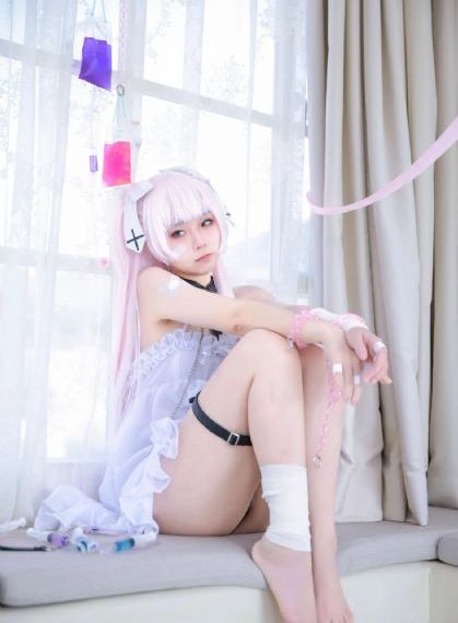 亚洲蜜臀AV乱码久久精品蜜桃_午夜在线观看完整版