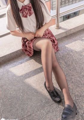av中出_超清高清完整版