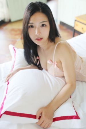 亚洲精品乱码日本按摩久久久久_BD在线观看