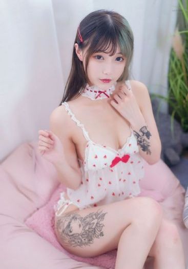 国产女同无遮挡互慰高潮小说_HD720P欧美电影在线
