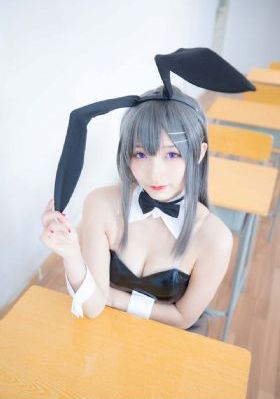 亚洲裸体舞无码专区_DVD高清在线